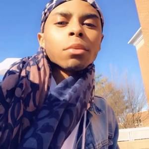 Meet your Posher, Jay jay